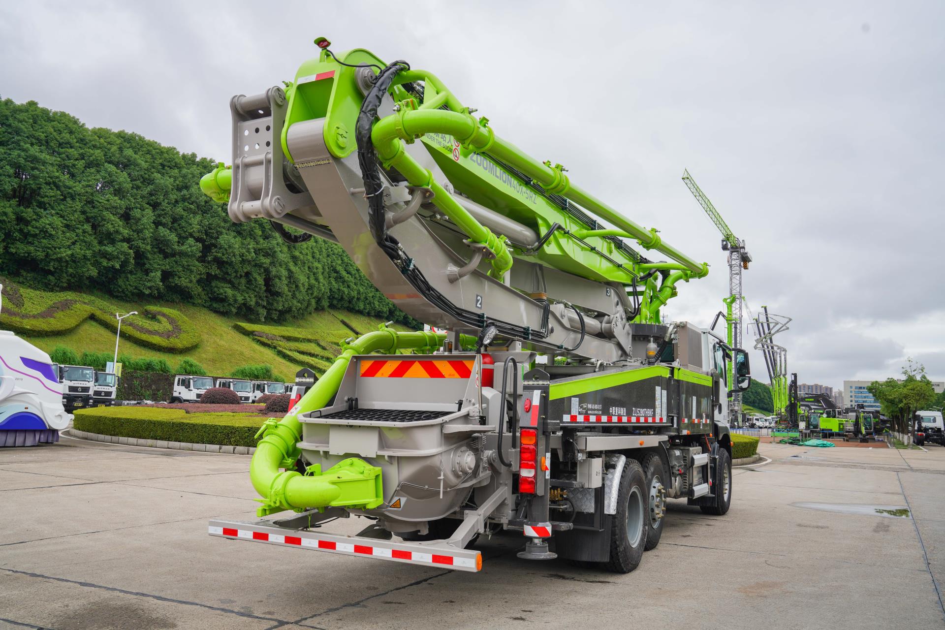 随动桥40M重汽汕德卡国六泵车_产品型号_产品段位_小类_混凝土机械_工程机械_产品中心_立博