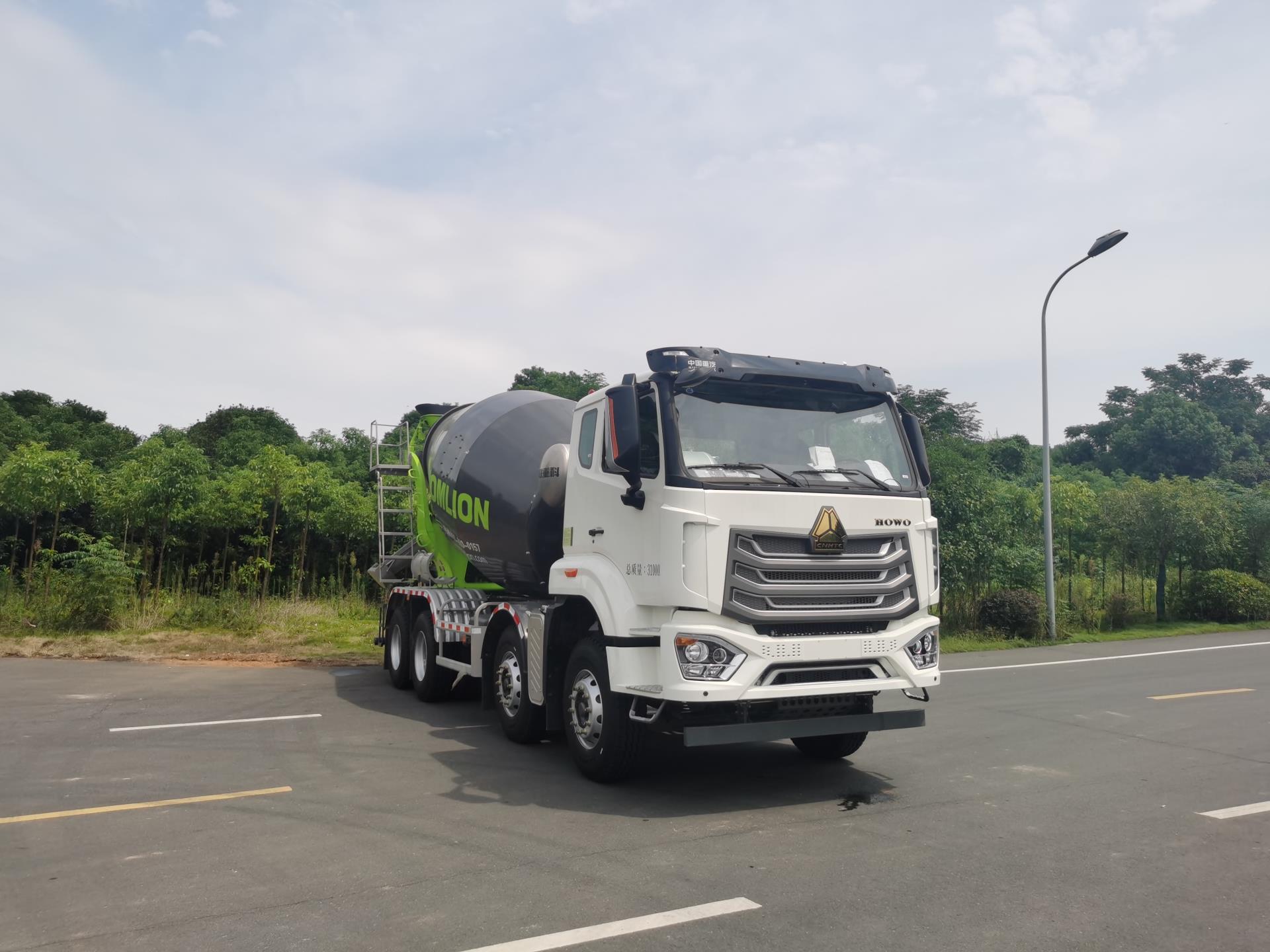 四桥12F重汽豪沃搅拌车（E系列）_产品型号_产品段位_小类_混凝土机械_工程机械_产品中心_立博