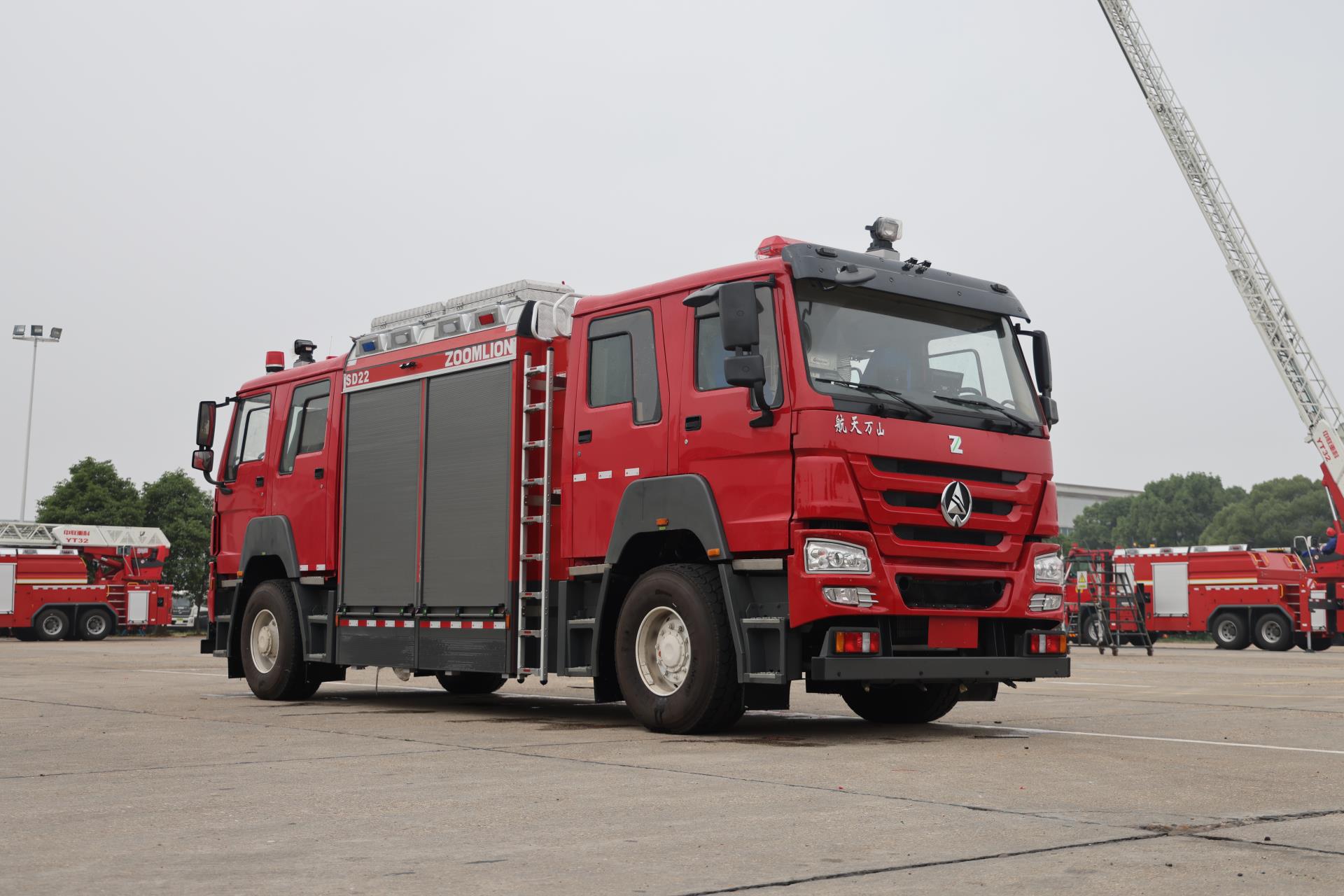 SD22型双向行驶主战消防车_产品型号_产品段位_小类_应急装备_产品中心_立博