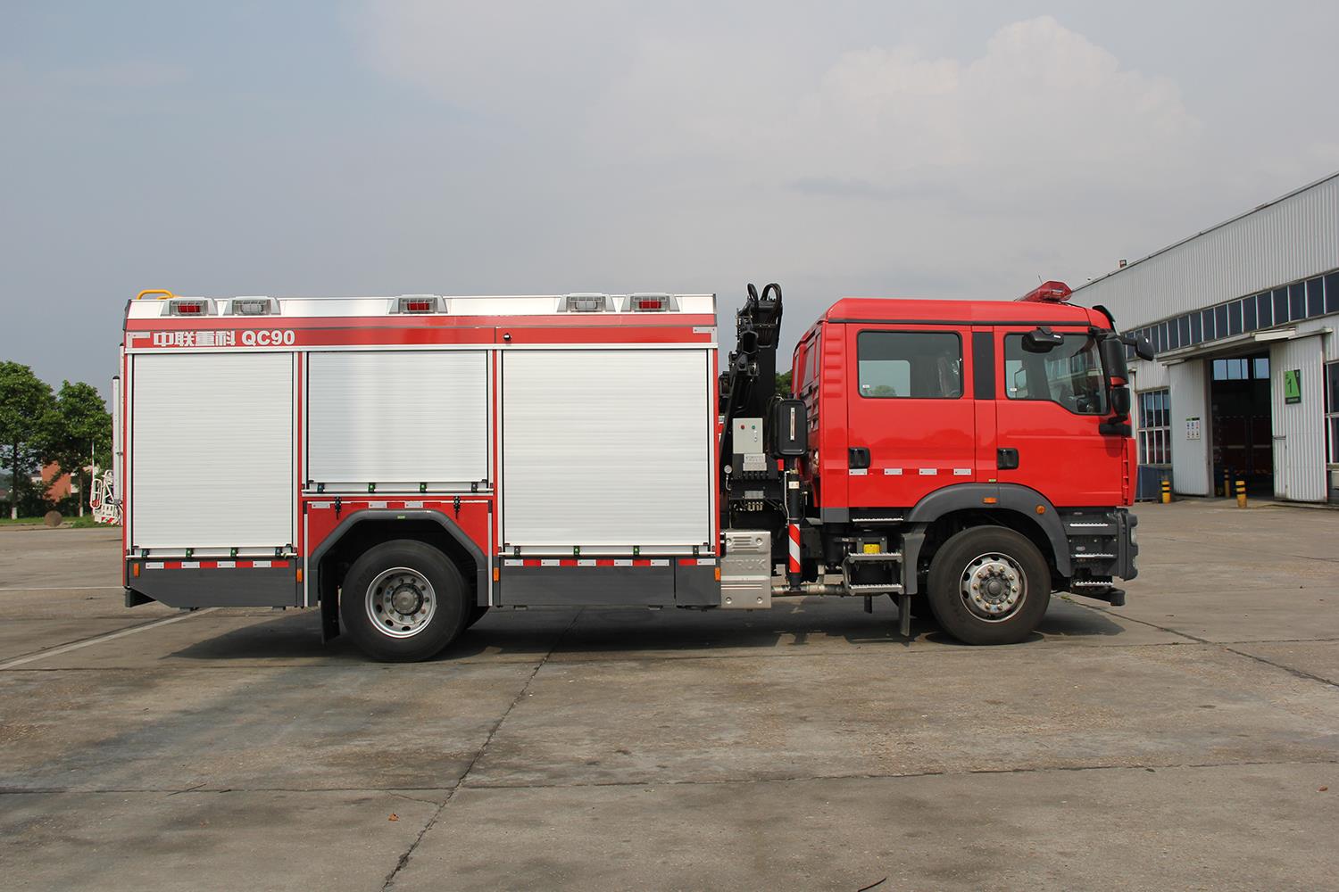 ZLF5160TXFQC90-6器材消防车_产品型号_产品段位_小类_应急装备_产品中心_立博