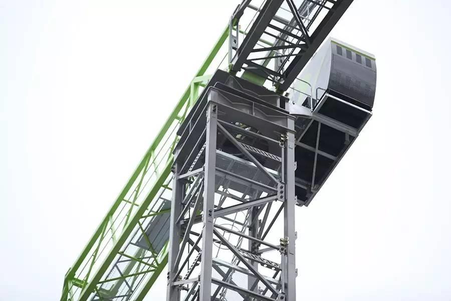 首届“天下工程建设行业吊装职业手艺竞赛”_专题专栏_新闻中心_立博