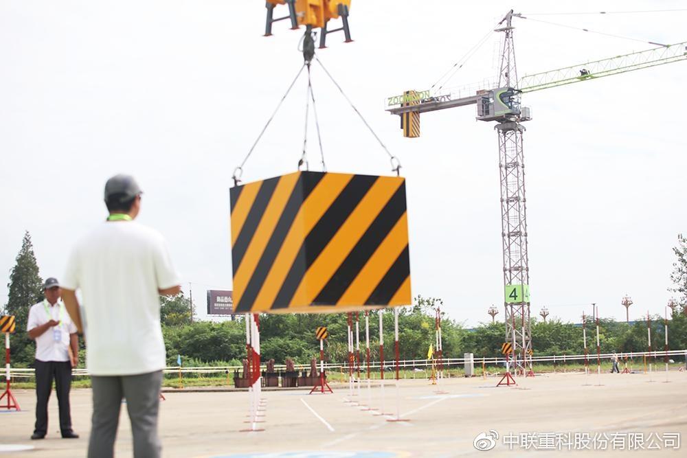 首届“天下工程建设行业吊装职业手艺竞赛”_专题专栏_新闻中心_立博